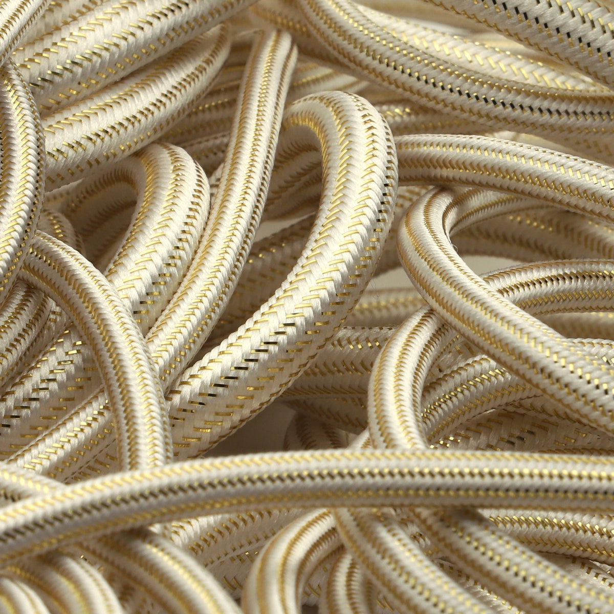 [サンプル] メタリックコード（FY-6560） 約4mm 3メートルカット