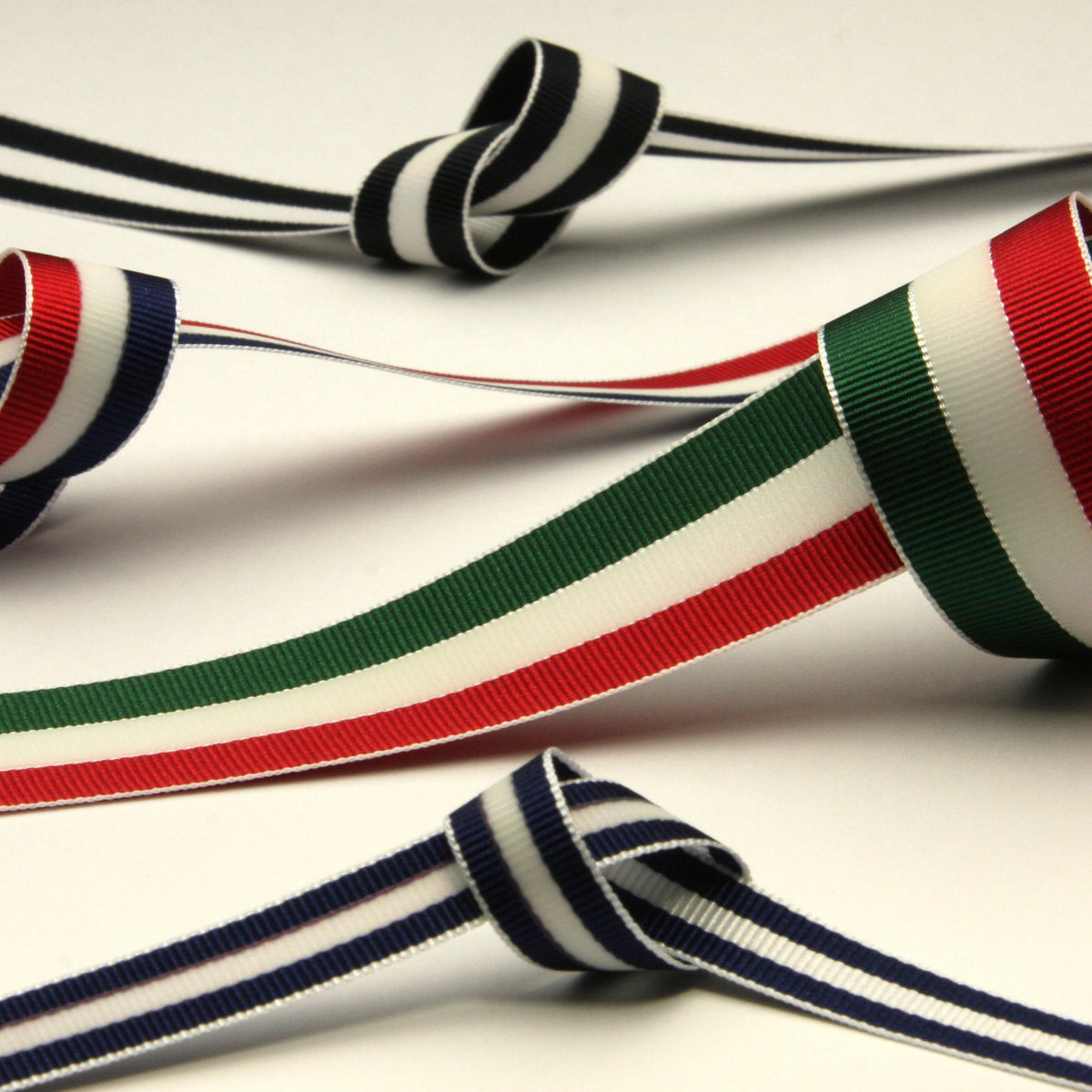 オーロラ反射グログランリボン（FY-17446）