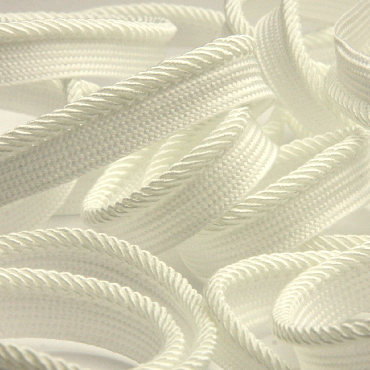 ツイルパイピング（FY-18228-01）