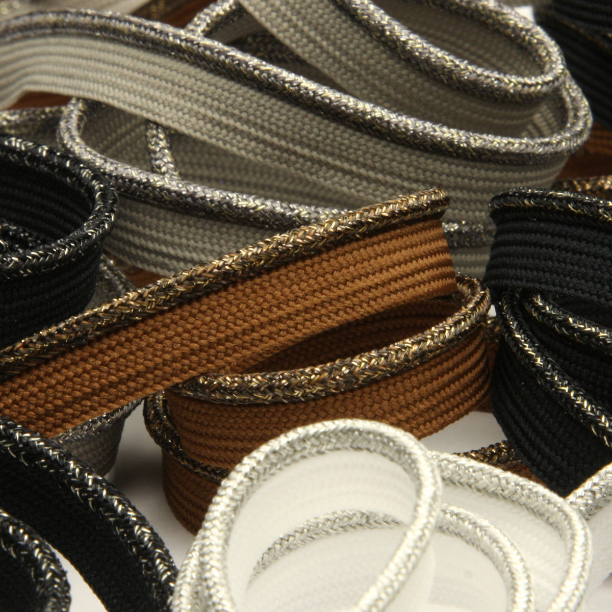 アンティークメタリックパイピング（FY-19032）