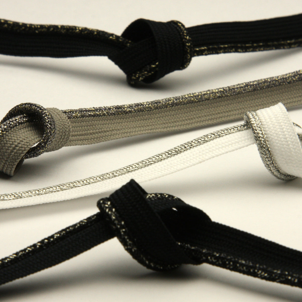 アンティークメタリックパイピング（FY-19032）