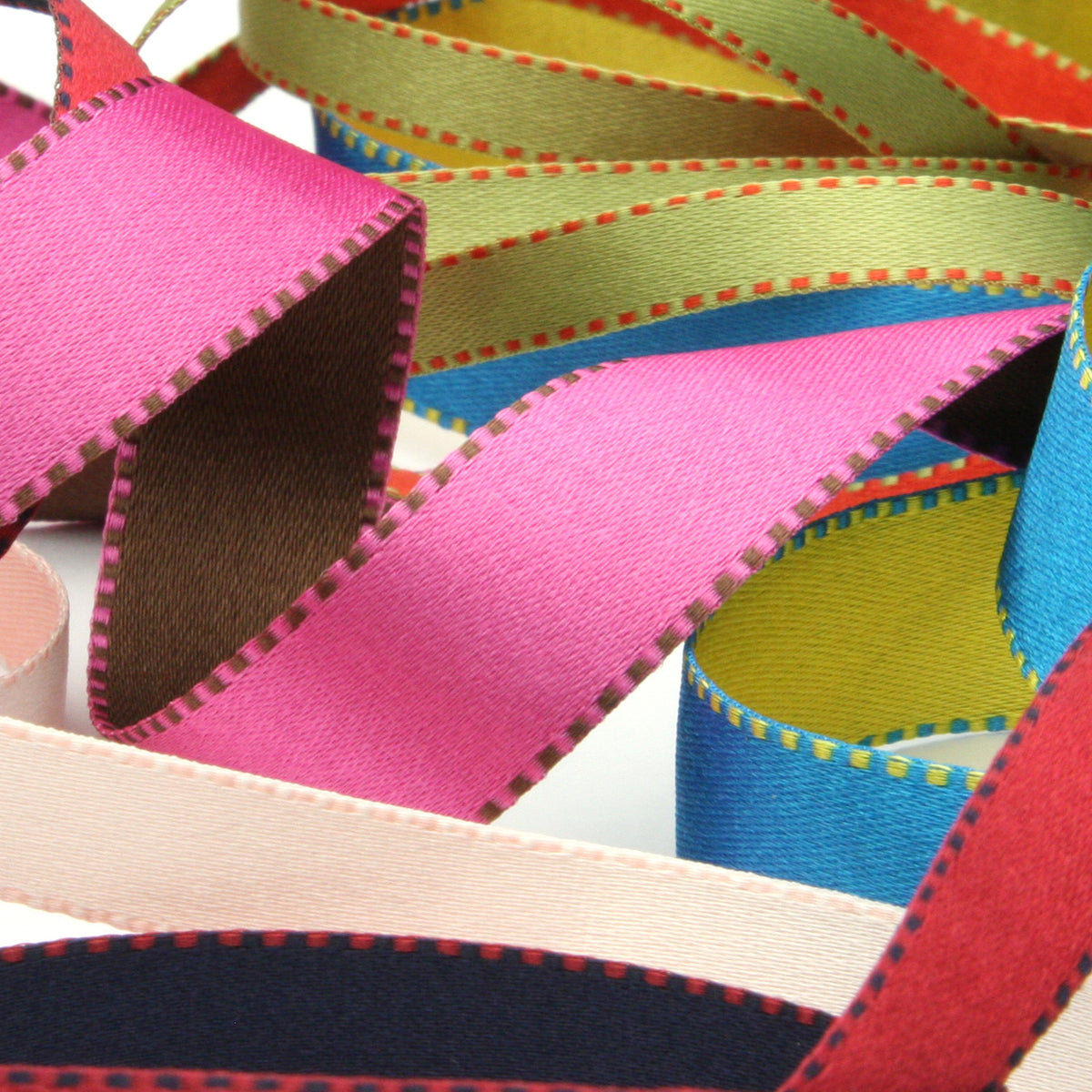 リバーシブルステッチサテンリボン（FY-252）