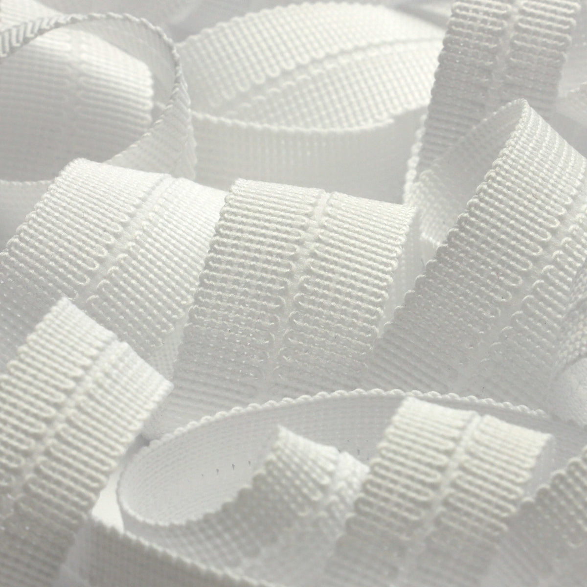 ポリエステルニットバインダーテープ（FY-4606B-1）