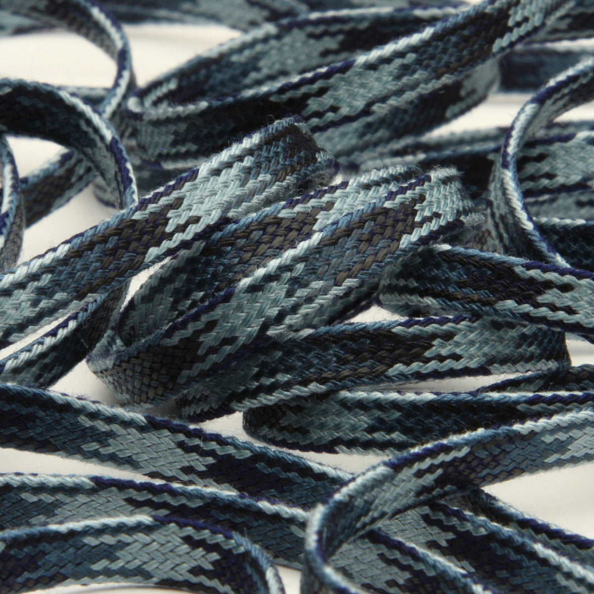 カモフラージュ平コード（FY-6024-05）