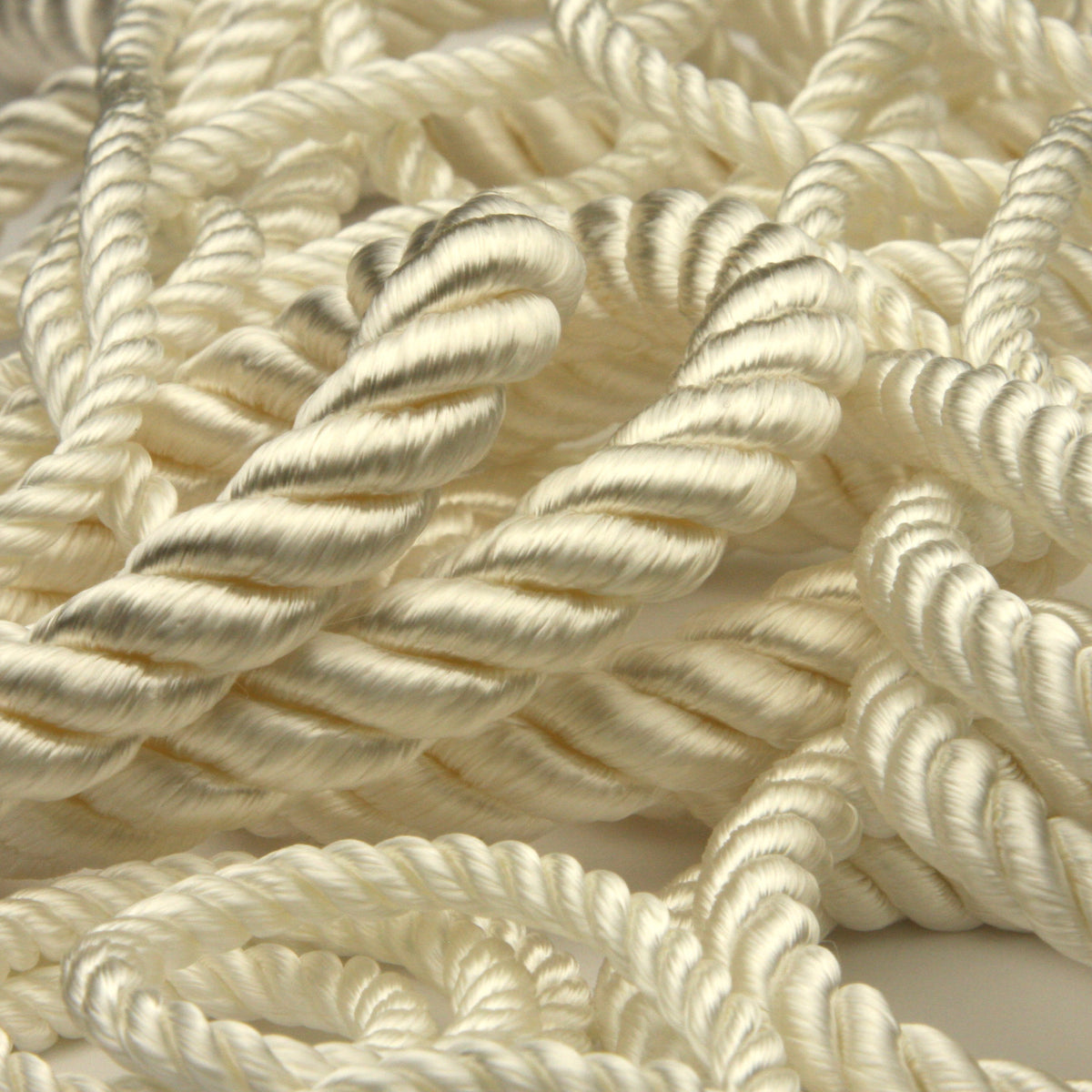 レーヨンツイストコード（FY-6080-135）