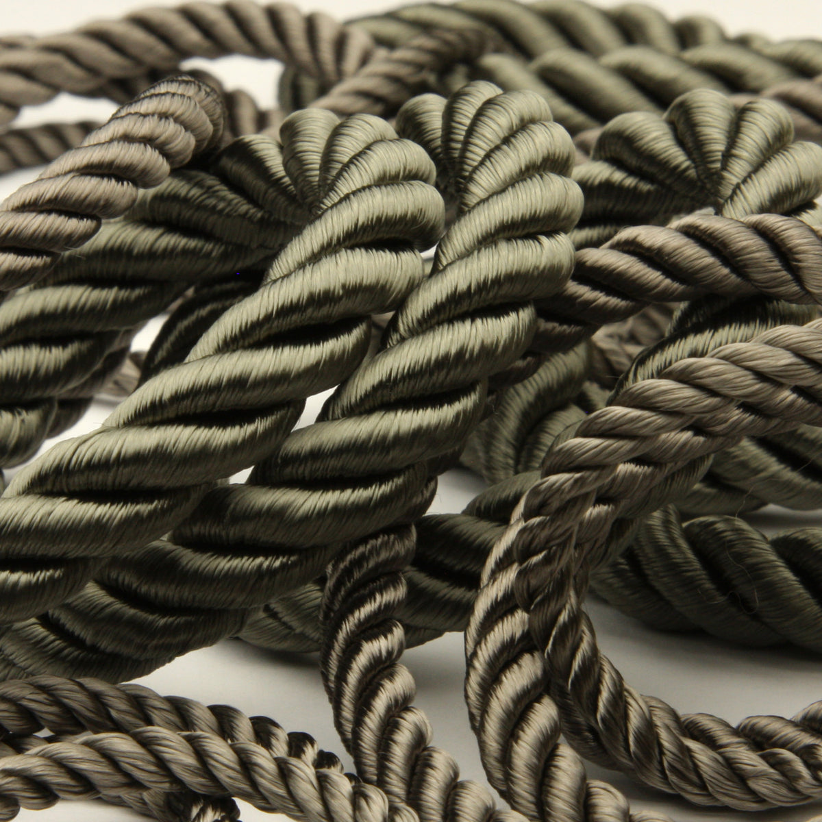 レーヨンツイストコード（FY-6080-31）